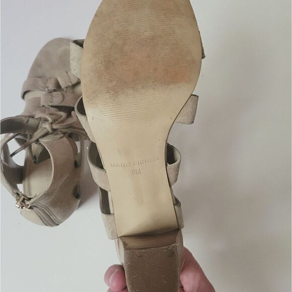 Marc Fisher Paradox Lace Up Block Heeled Sandals in Nude Size 9 - Picture 8 of 9